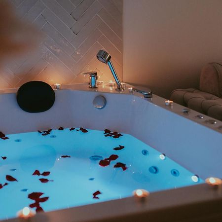 Luxury Jacuzzi Apartment Mostar Exterior foto
